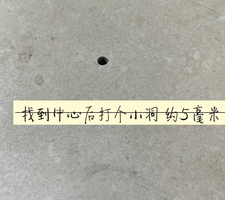 北海瓷砖空鼓维修公司专业解答在瓷砖铺贴过程中，如果砂料搅拌不均匀，将会带来以下问题